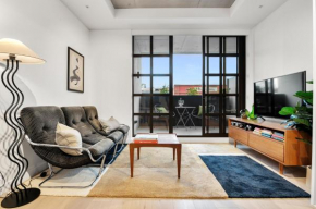 Mid-Century Modern Hideaway